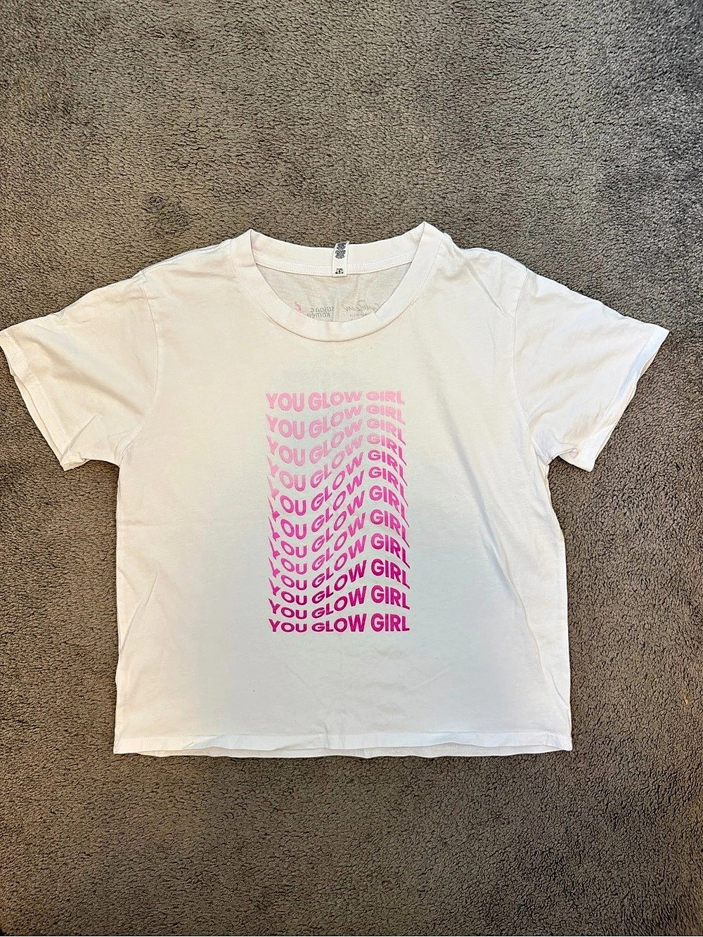 CycleBar Susan G Komen Tee in White & Pink Size Medium